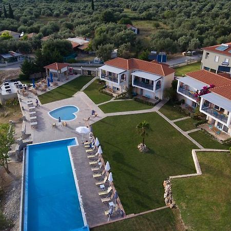 Thesmos Village Mýtikas 외부 사진